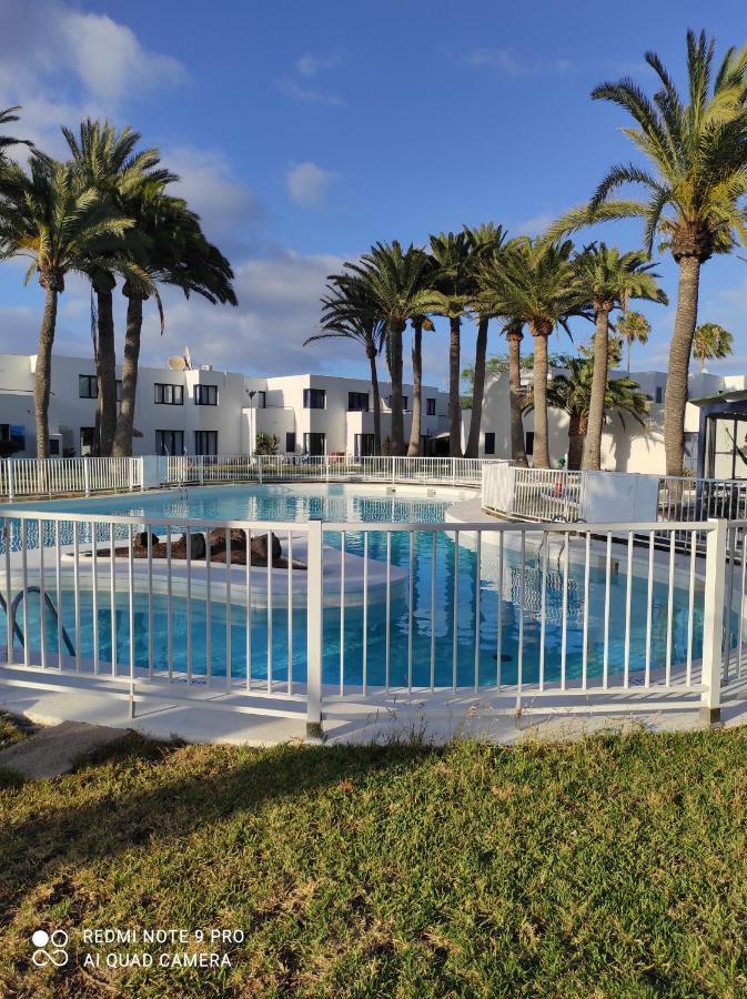 Alojamientos Playa Centro Corralejo 10 エクステリア 写真