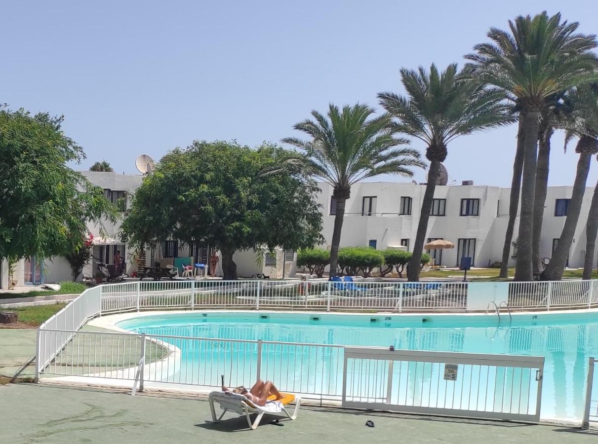 Alojamientos Playa Centro Corralejo 10 エクステリア 写真